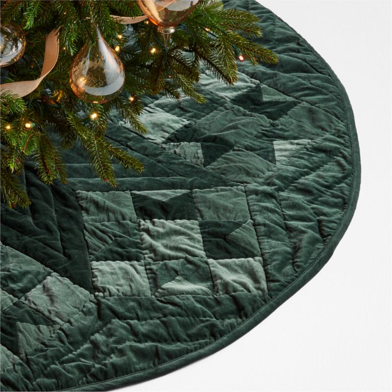 Green Velvet Heritage Christmas Tree Skirt - image 4 of 8