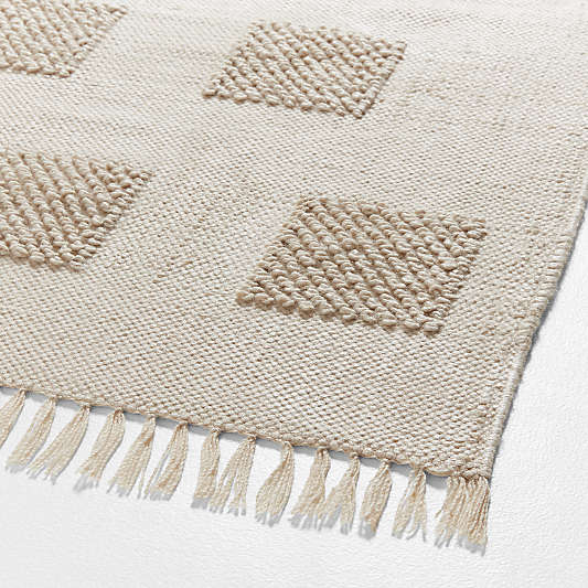 Hi/Low Square Stone Tan Flatweave Kids Performance 12"x18" Rug Swatch