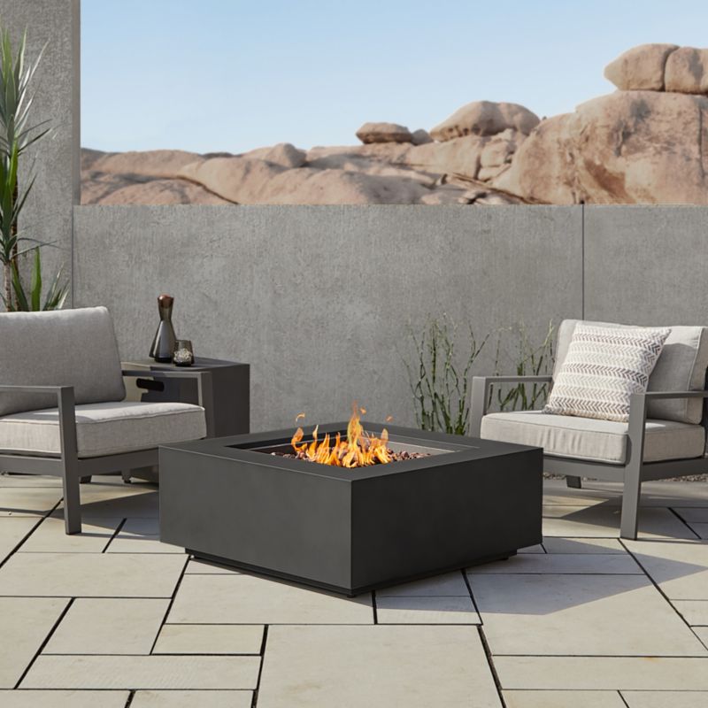 Highlands Black Metal Square Outdoor Natural Gas and Propane Fire Pit Table
