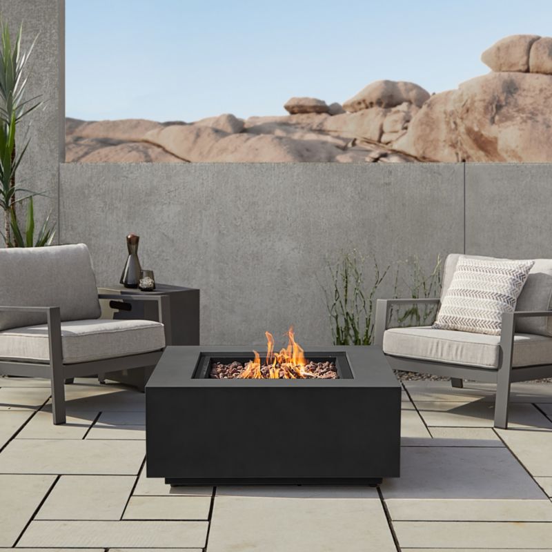 Highlands Black Metal Square Outdoor Natural Gas and Propane Fire Pit Table