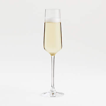 https://cb.scene7.com/is/image/Crate/HipChampagne9ozSSS21/$web_recently_viewed_item_sm$/210527131257/hip-champagne-glass.jpg