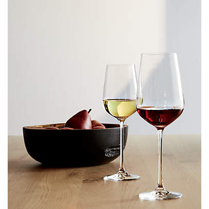 Crate and Barrel, Hip Red Wine Glass, Set of 4 - Zola