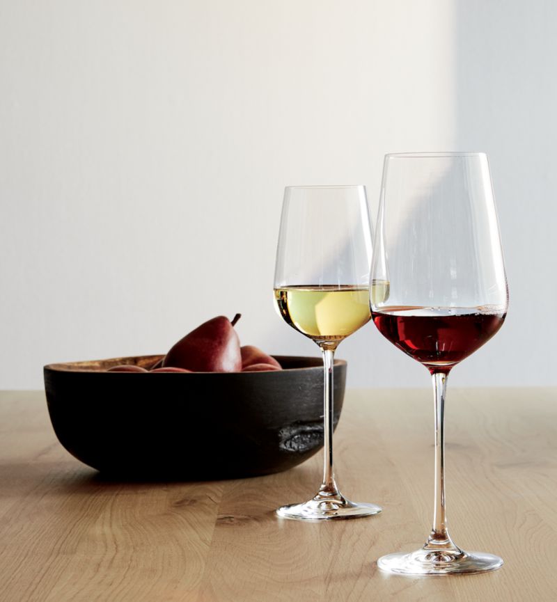 Hip White Wine Glass