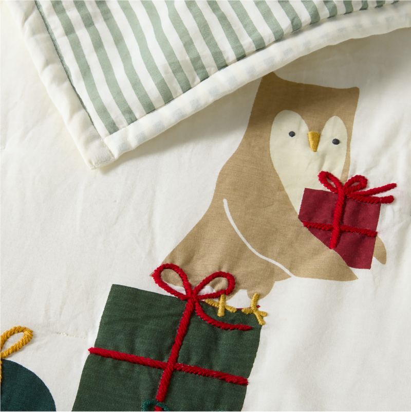 Holiday Presents Embroidered Organic Cotton Voile Kids Christmas Twin Quilt - image 8 of 9