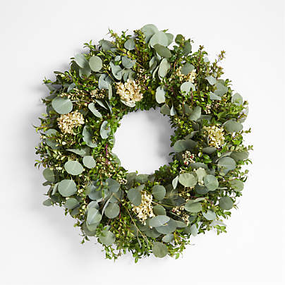Live Hydrangea Berry Wreath 26"
