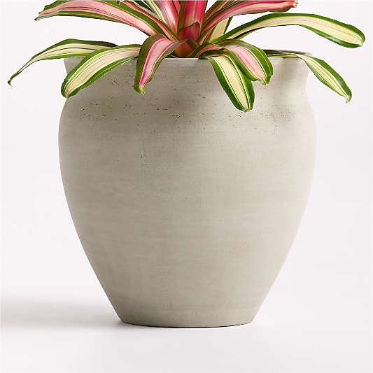 Illara 15.6" x 15.0" Grey Indoor/Outdoor Planter