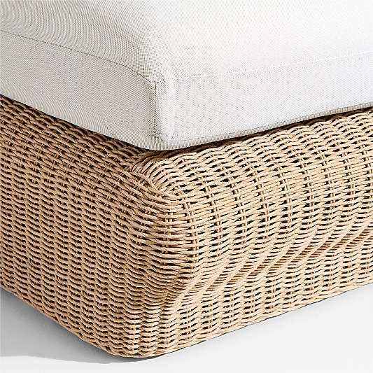 Ipanema 94" Double-Chaise Wicker Outdoor Daybed with Cushions