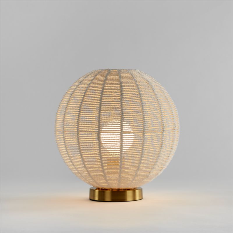 Round Ivory Woven Table Lamp