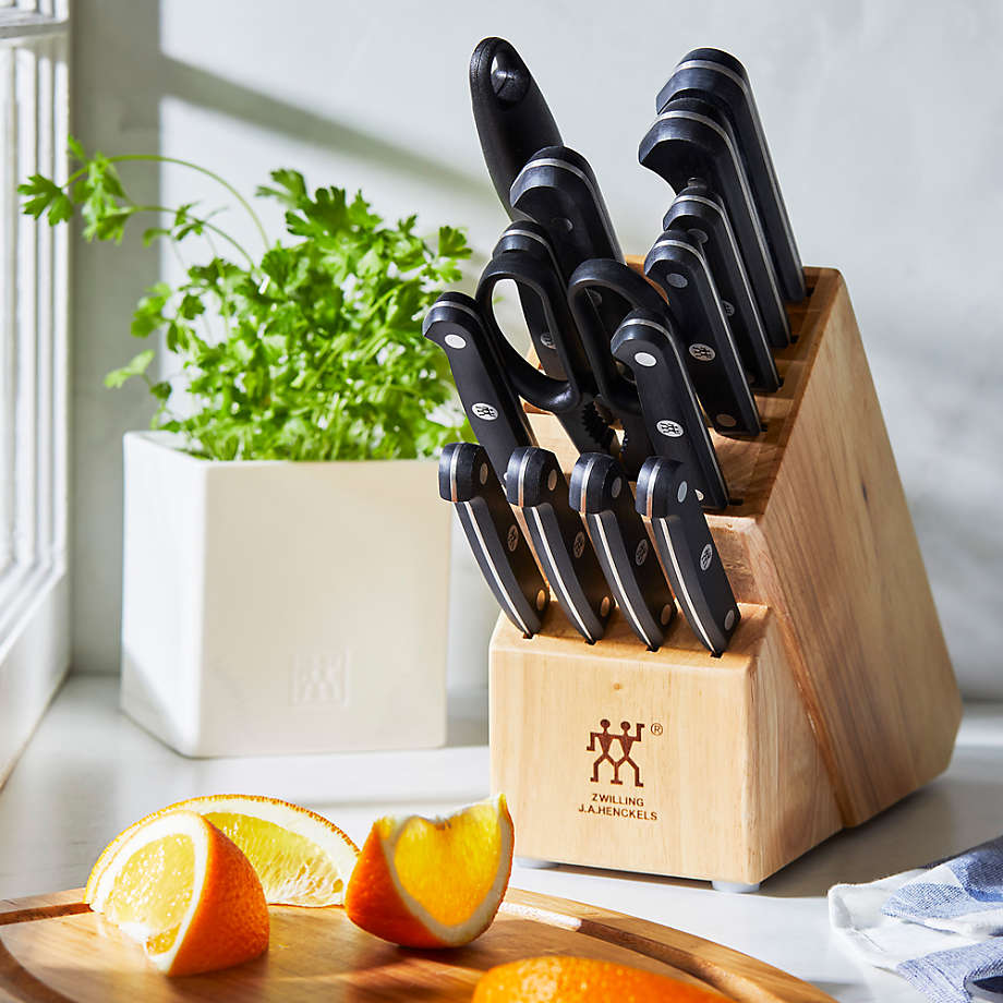 Orange 16 Pieces Kitchen Knife Set Dishwasher Safe, Professional Chef  Kitchen Knife Set, Kitchen Knife Set Stainless Steel with Knife Sharpener  Peeler Scissors Acrylic Block 