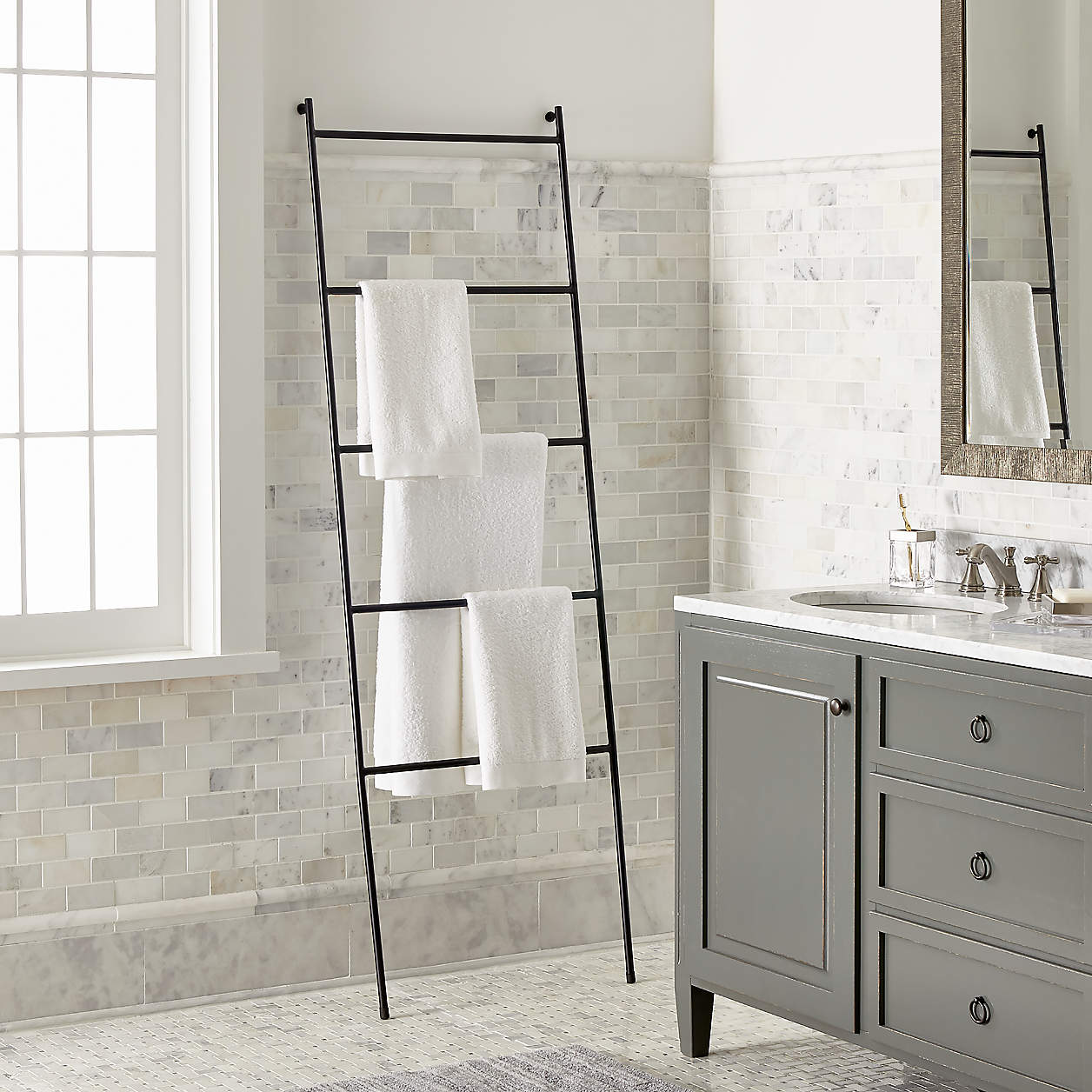 Jackson Black Towel Ladder + Reviews | Crate & Barrel Canada