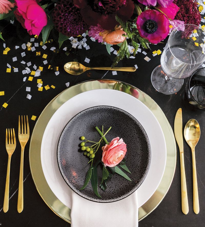 Jasper Gold 20-Piece Flatware Set