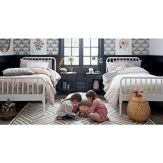 Jenny Lind White Wood Spindle Kids Queen Bed