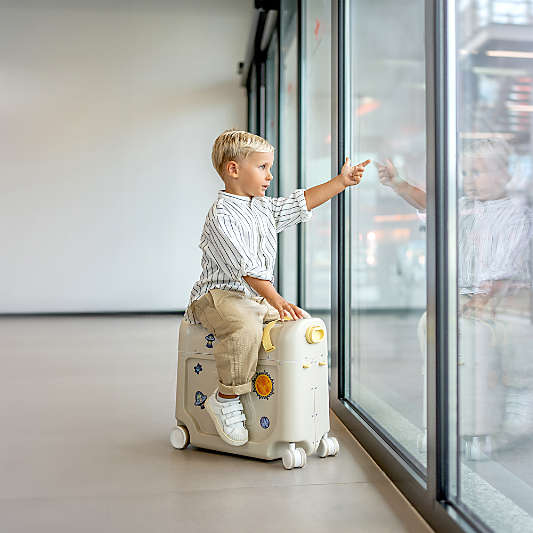 JetKids ™ by Stokke ® BedBox ™ Moonglow White Ride on Kids Suitcase