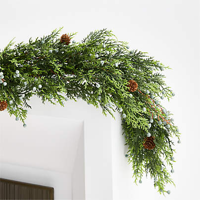Faux Juniper Berry Holiday Garland 6'