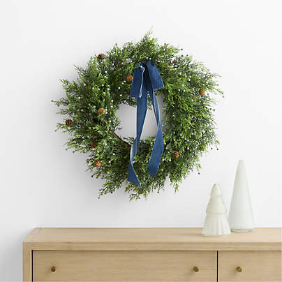 Faux Juniper Berry Holiday Wreath 28"