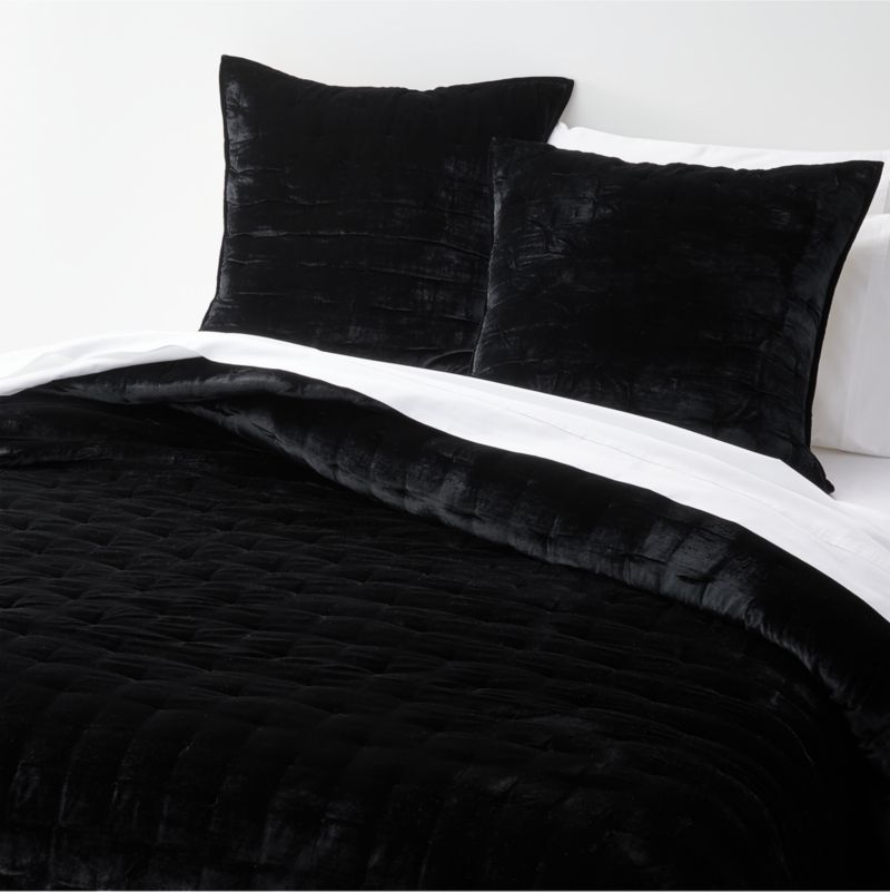 Juliet Black Velvet Full/Queen Quilt + Reviews | Crate & Barrel Canada