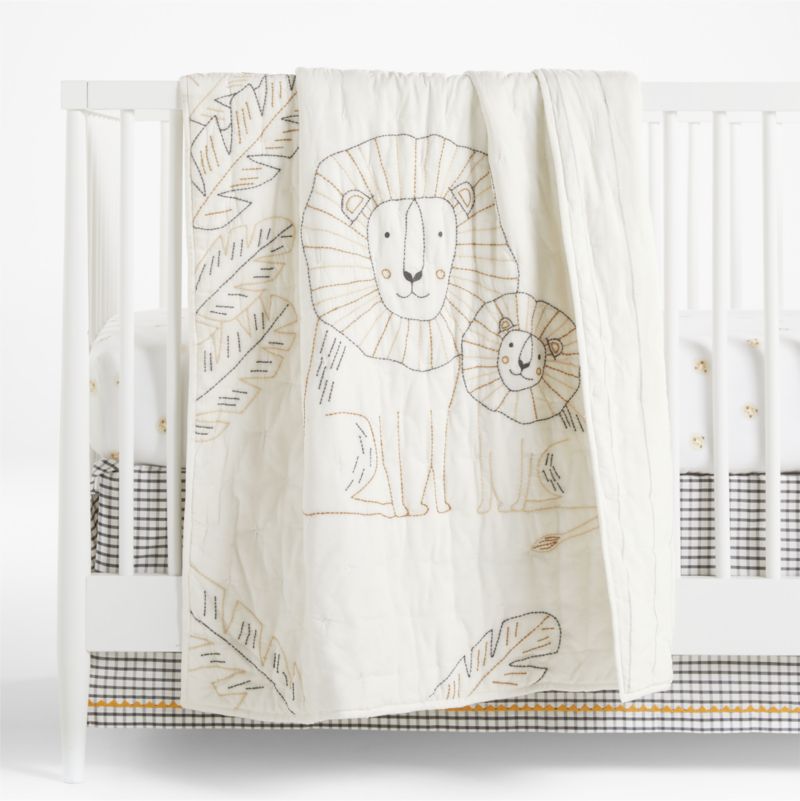 Viewing product image Jungle Lion Organic Cotton Baby Crib Quilt - image 1 of 10