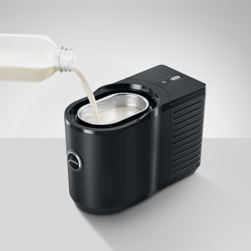 JURA ® Black 20-Oz. Cool Control Milk Cooler - image 3 of 11