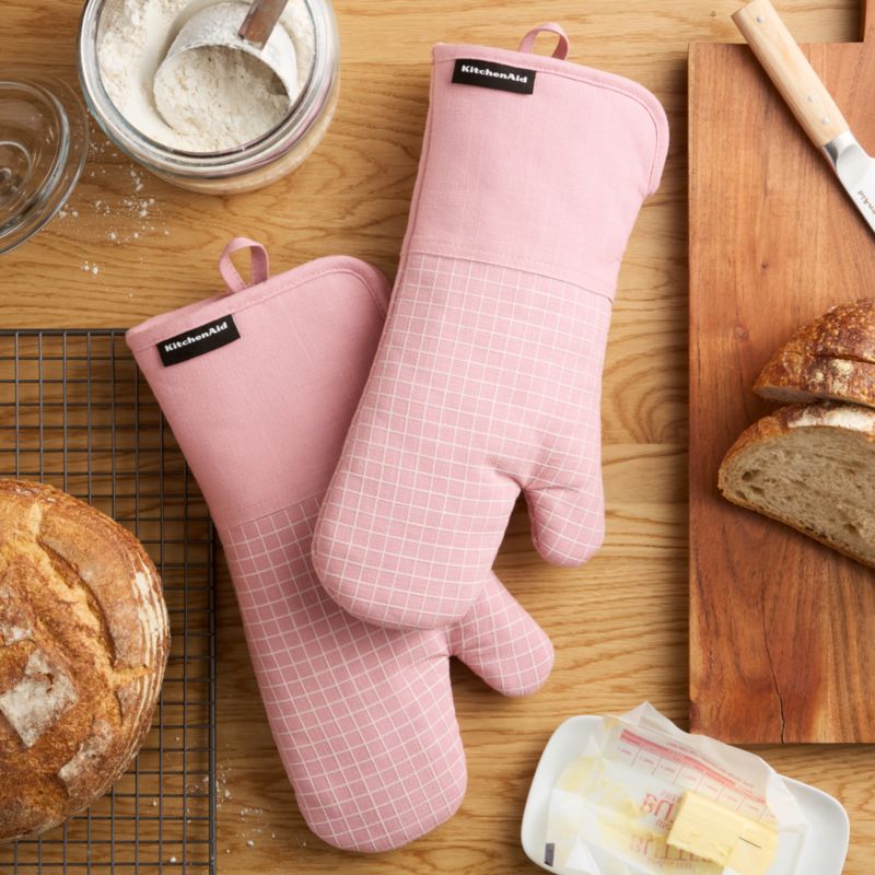 KitchenAid Gourmet Series Dried Rose Gridlines 2-Pack Oven Mitt Set - image 1 of 4