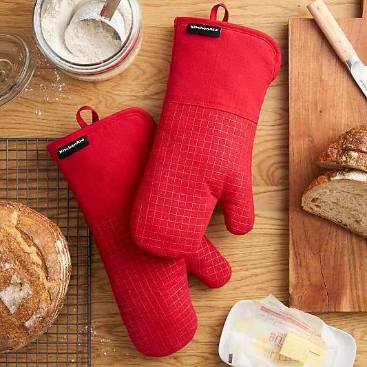 KitchenAid Gourmet Series Passion Red Gridlines 2-Pack Oven Mitt Set