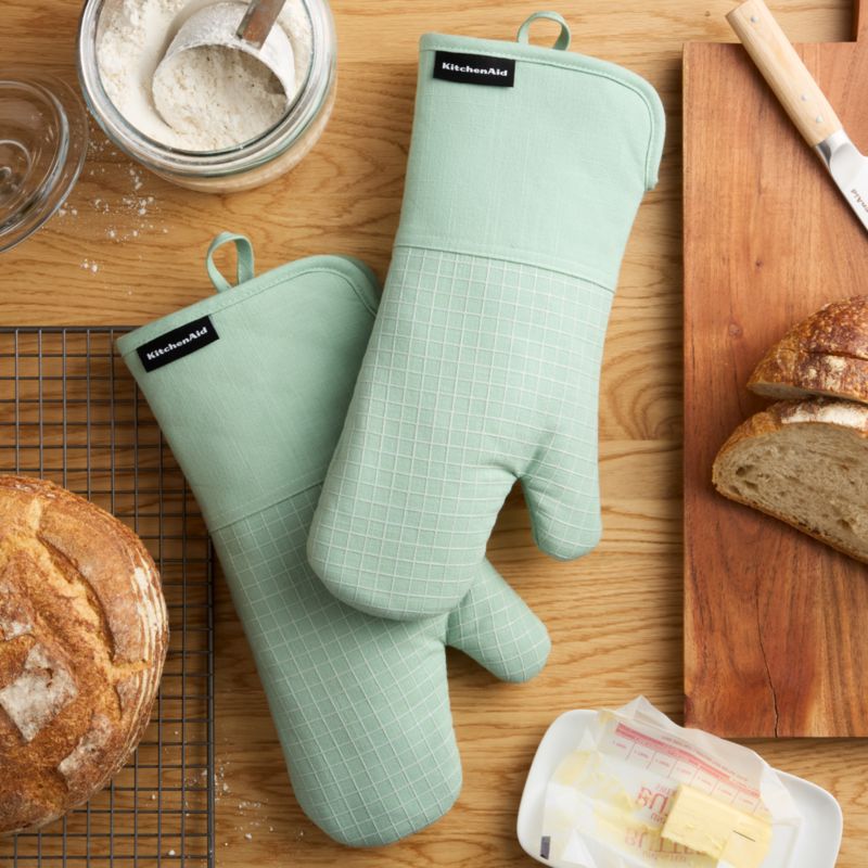 KitchenAid Gourmet Series Pistachio Gridlines 2-Pack Oven Mitt Set - image 1 of 4
