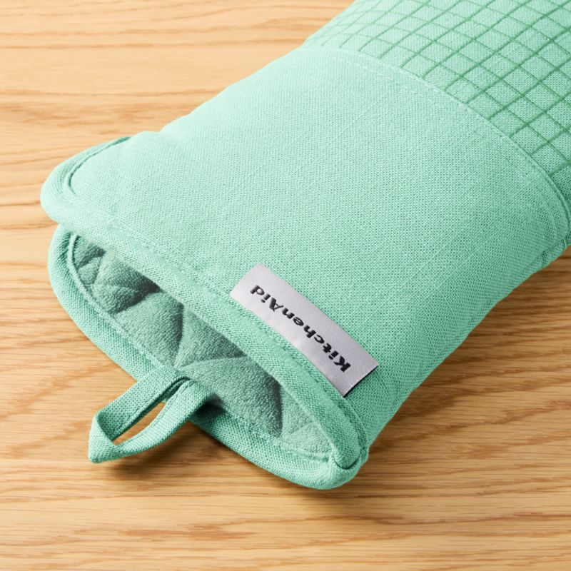 KitchenAid Gourmet Series Spearmint Gridlines 2-Pack Oven Mitt Set - image 2 of 4