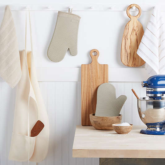 KitchenAid Milkshake Ribbed Soft Silicone Oven Mitts, Set of 2