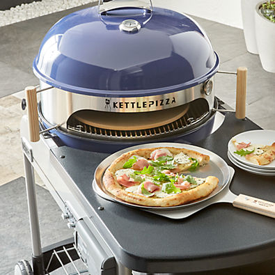 View KettlePizza Deluxe USA Outdoor Pizza Oven Kit details