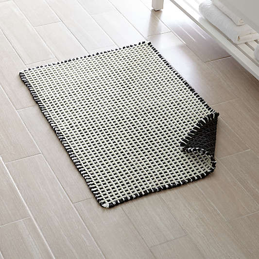 Koya Waffle Fringe Bath Mat 2'x3'