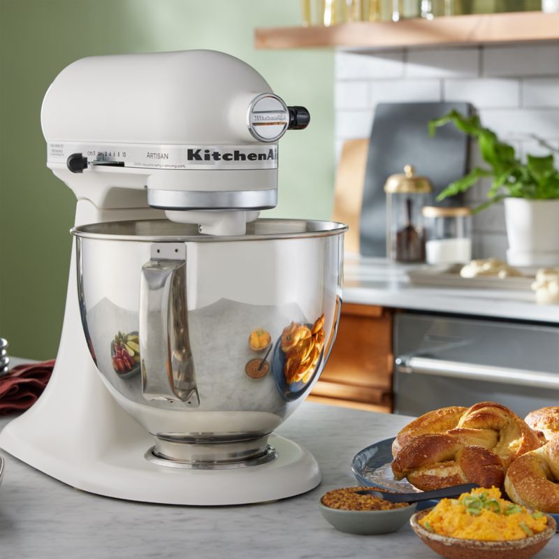 KitchenAid ® Artisan ® Series Porcelain White 5-Quart Tilt-Head Stand Mixer - image 1 of 4