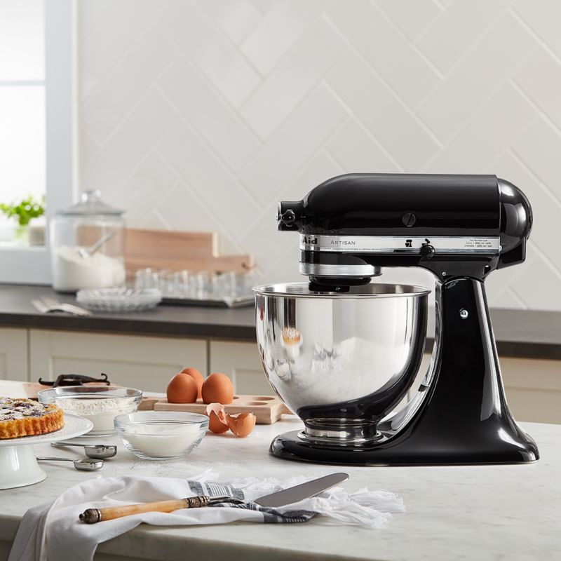 KitchenAid ® Artisan® Series Onyx Black 5-Quart Tilt-Head Stand Mixer