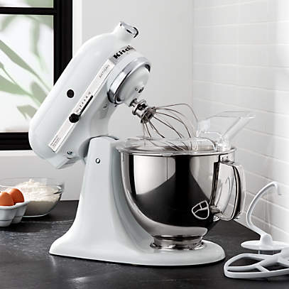 matte white kitchen aid mixer