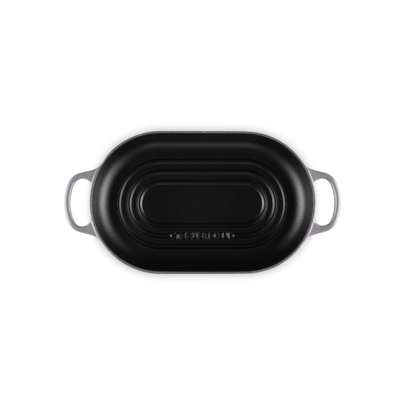 Le Creuset ® Signature Oval 11.5" Oyster Bread Oven - image 5 of 8