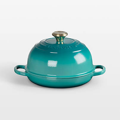 Le Creuset ® Signature 9.5" Riviera Enameled Cast Iron Bread Oven