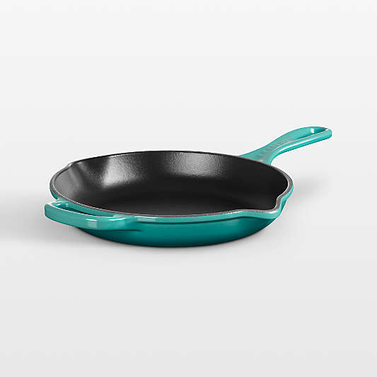 Le Creuset ® Signature 9" Riviera Enameled Cast Iron Skillet