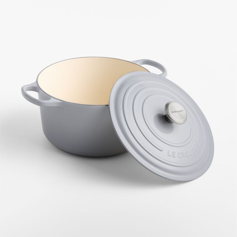 Le Creuset ® Signature 6.5-Qt. Chateau Enameled Cast Iron Deep Round Dutch Oven - image 2 of 9