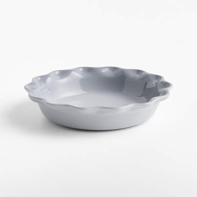 Le Creuset ® Heritage 9" Chateau Stoneware Pie Dish with Fluted Rim