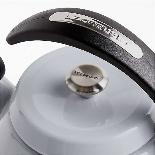 Le Creuset ® Signature Cloche 2.2-Qt. Chateau Whistling Tea Kettle