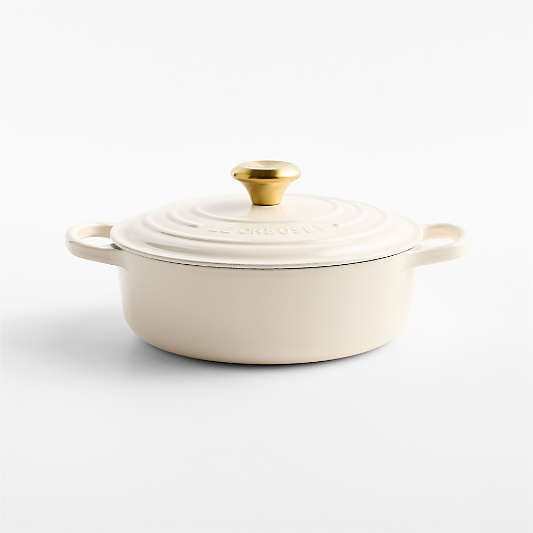 Le Creuset ® Signature 3.5-Qt. Cream Enameled Cast Iron Round Wide Dutch Oven