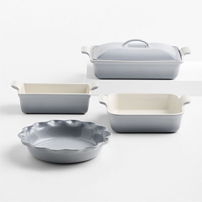 View Le Creuset ® Heritage Chateau 5-Piece Stoneware Bakeware Set details