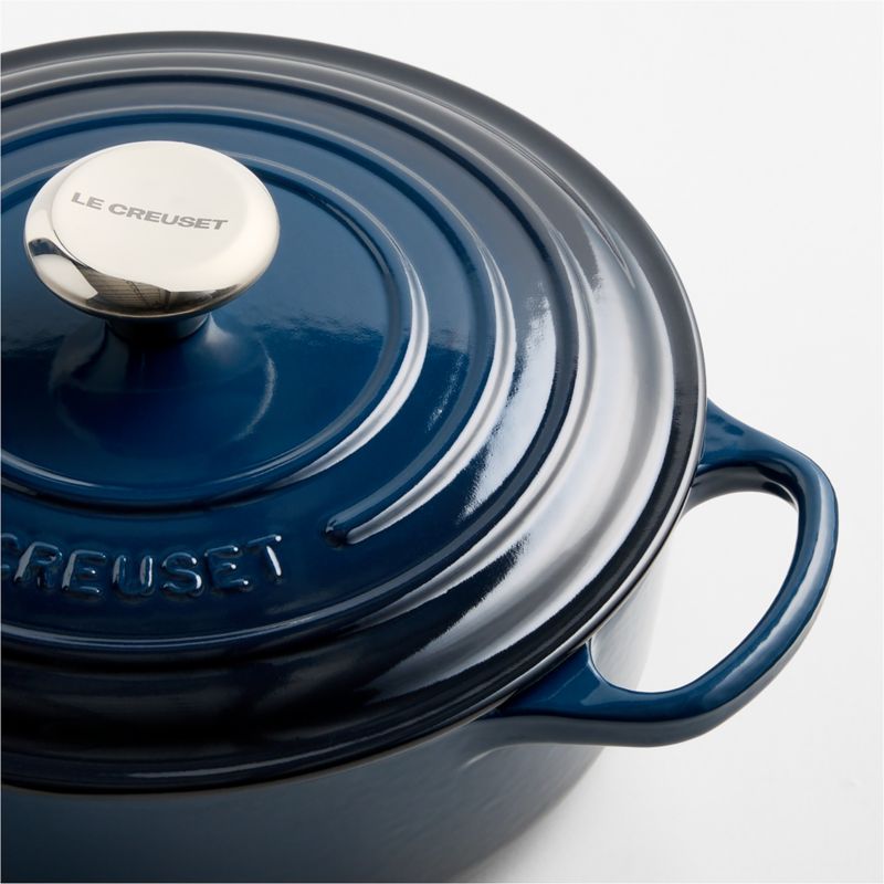 Le Creuset ® Signature 3.5-Qt. Nuit Enameled Cast Iron Round Wide Dutch Oven - image 3 of 5