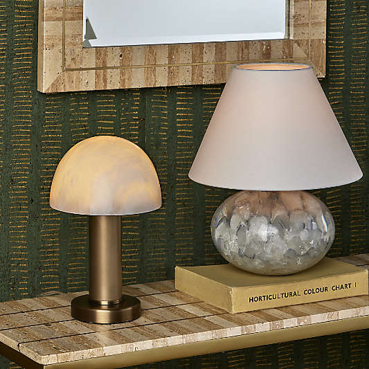 La Gravite Mini Table Lamp