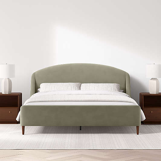 Lafayette Upholstered Bed