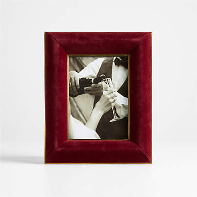 Langham Burgundy Velvet 5x7 Picture Frame