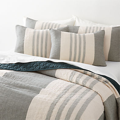 View Organic Laurentis Blue Crinkle Stripe King Quilt details