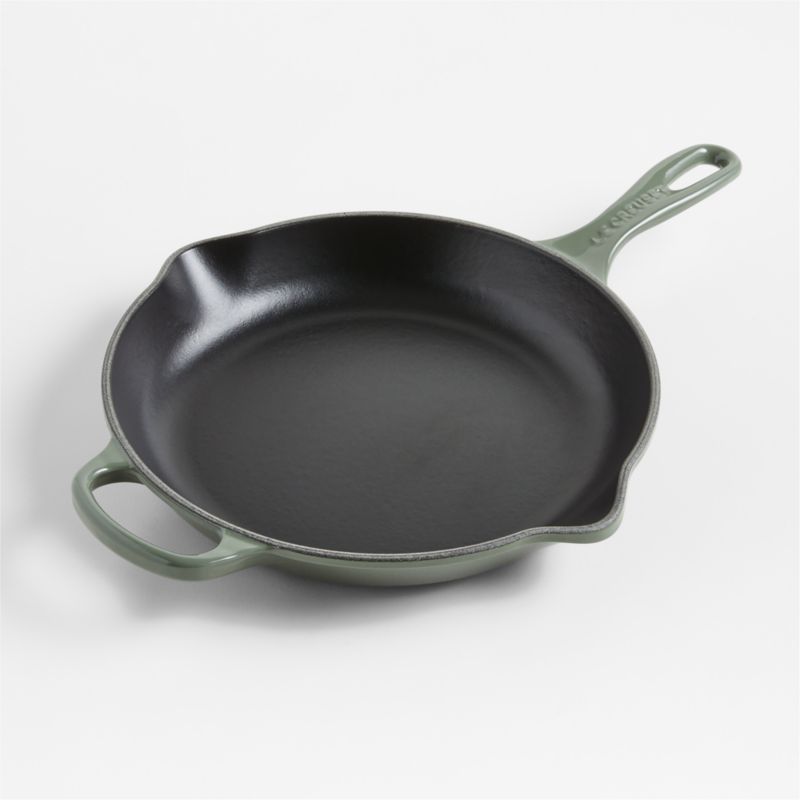 Le Creuset ® Signature 10.25"/ 26cm Thyme Skillet - image 0 of 5