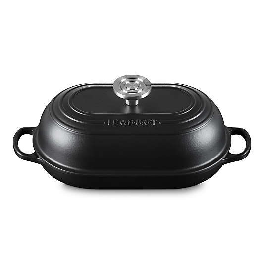 Le Creuset ® Signature 11.5" Licorice Oval Bread Oven