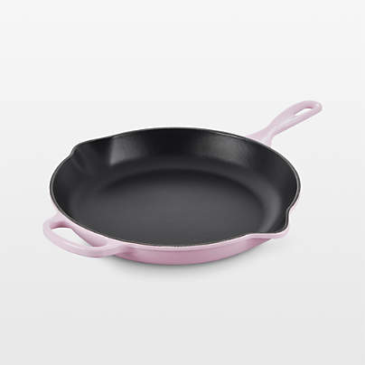 Le Creuset ® 11.75" Signature Skillet Shallot