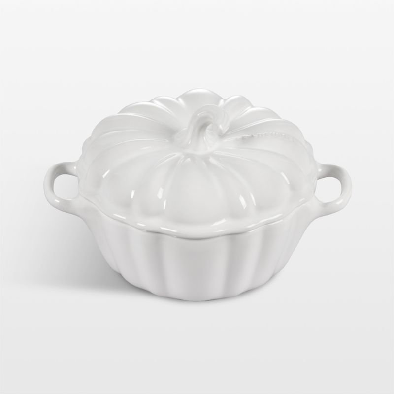 Staub Cast Iron - Specialty Shaped Cocottes 3.5 qt, Pumpkin, Cocotte With  Stainless Steel Knob, White