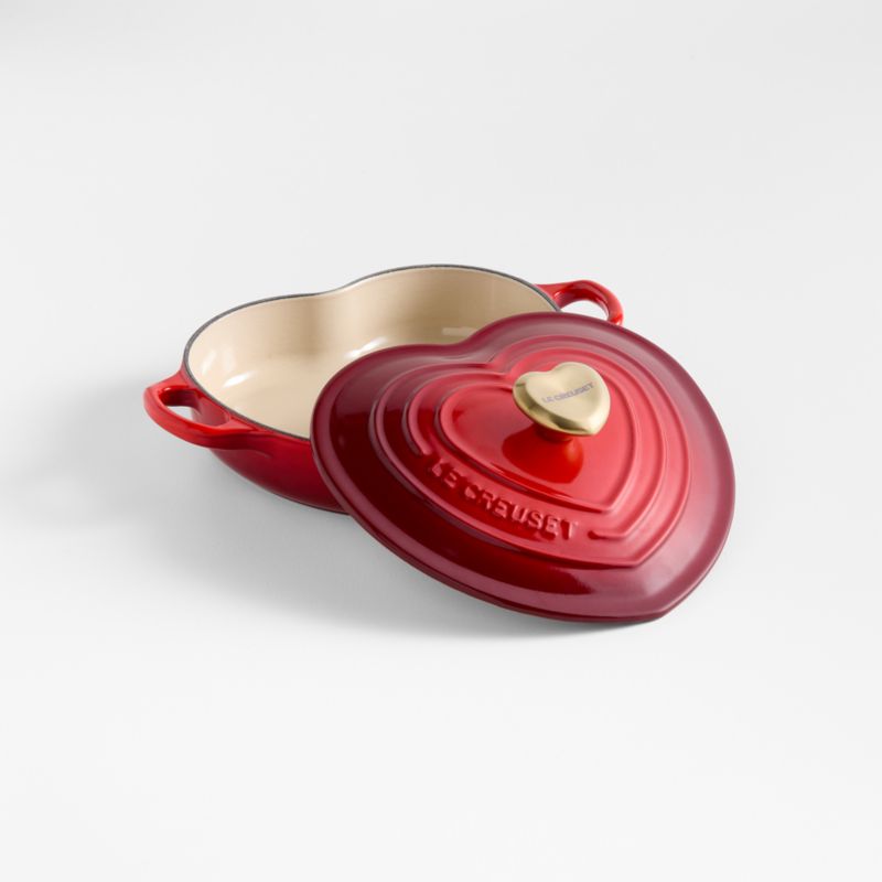 Le Creuset ® Cerise 1.25-Qt. Heart Dish - image 2 of 7